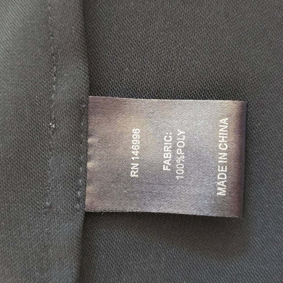 Abbey Glass Black Top.  Size XL - Picture 11 of 12